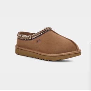 Tasman Ugg woman 7